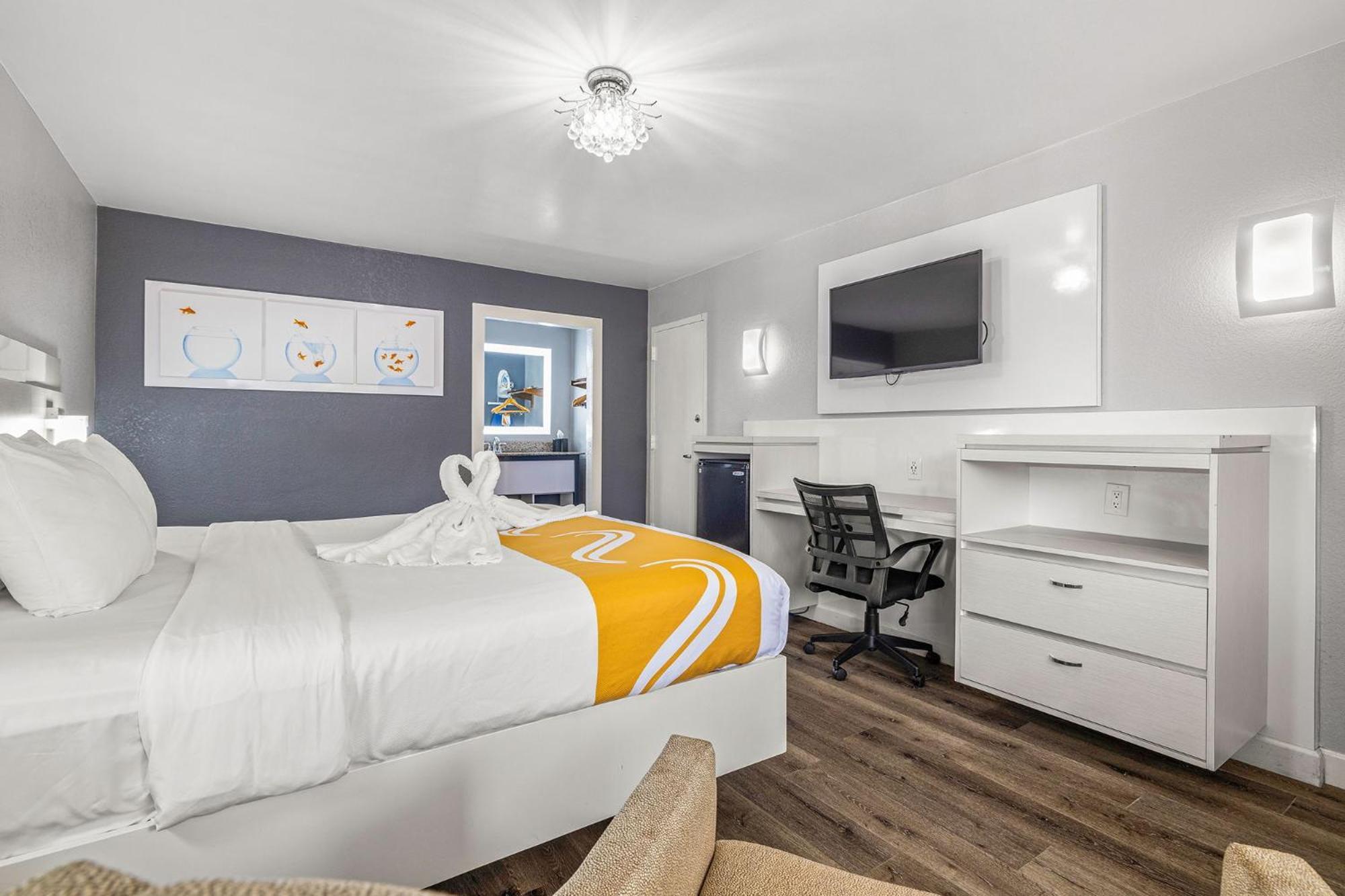 Quality Inn And Conference Center Tampa-Brandon Heartland Экстерьер фото